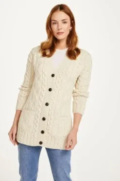 ARAN Strickjacke natur im typischen Irland Aran Strick