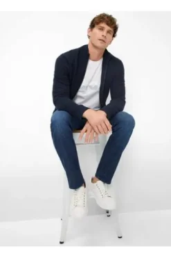 BRAX Ultra Light Jeans Cadiz atlantic Straight Fit